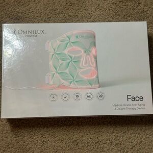 NEW Omnilux Contour Face LED Light Therapy Device